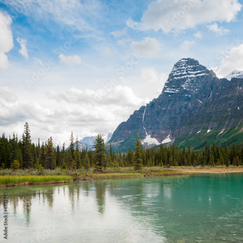 Photo: banff national park, alberta, canada banff national park, alberta, canada