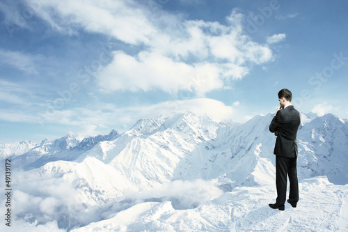 Photo: man looking to mountains man looking to mountains