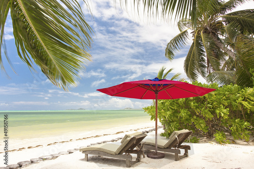 Photo: plage tropicale de Praslin aux Seychelles plage tropicale de Praslin aux Seychelles
