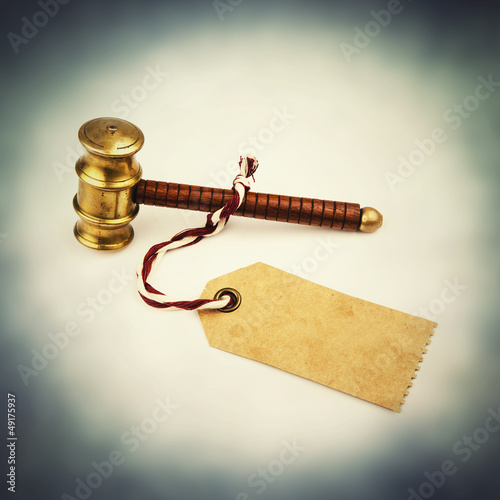 Photo: auctioneer hammer and label auctioneer hammer and label