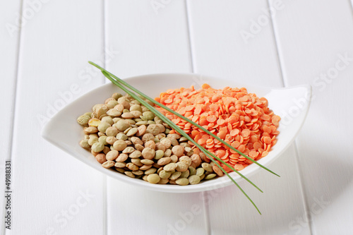 Photo: Raw red and brown lentils Raw red and brown lentils