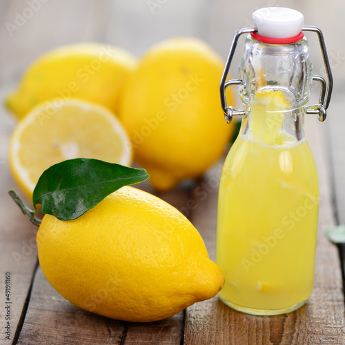 Photo: Zitrone,Zitronensaft Zitrone,Zitronensaft