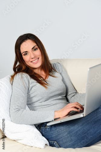 Photo: computer woman computer woman
