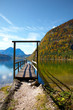 Bootssteg im Herbst