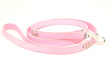 Correa rosa con joyas