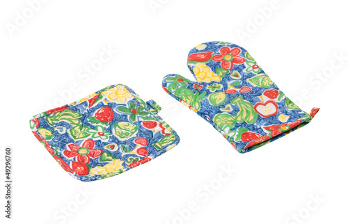 Photo: Colorful kitchen protective glove and pad Colorful kitchen protective glove and pad