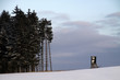 Foto: Winterlandschaft mit Hochsitz Winterlandschaft mit Hochsitz