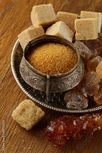 Photo: different types of brown sugar (refined, crystals, sand) different types of brown sugar (refined, crystals, sand)