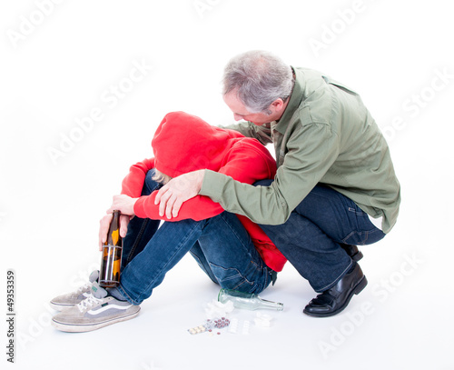 Photo: Teenager mit Alkoholsucht Teenager mit Alkoholsucht