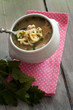 Hühner-Nudelsuppe
