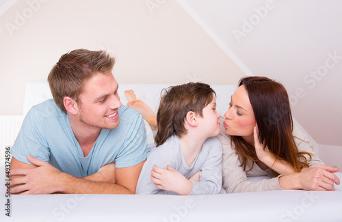 Photo: glückliche familie glückliche familie