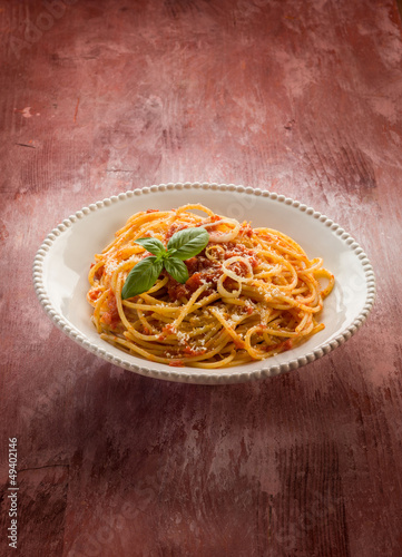 Photo: spaghetti with tomato sauce and parmesan cheese spaghetti with tomato sauce and parmesan cheese