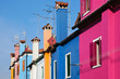 bunte Hausfassaden in Burano bei Venedig
