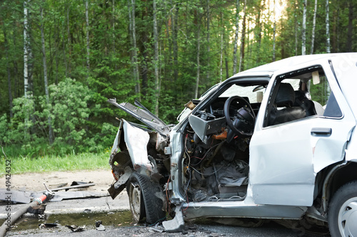 Photo: car smash car smash