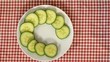 Gurken mit Tomate