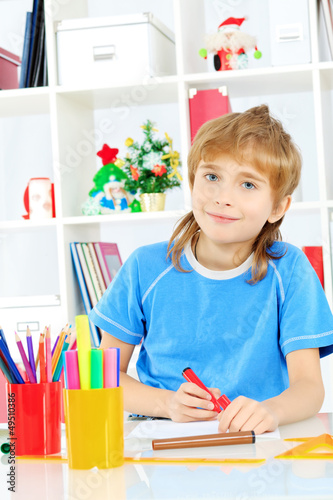 Photo: painting boy painting boy