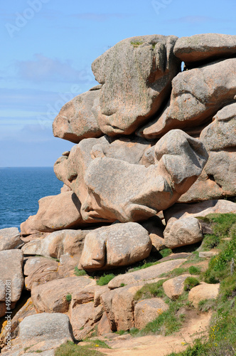 Photo: Bretagne, pink granit rocks in Ploumanach Bretagne, pink granit rocks in Ploumanach