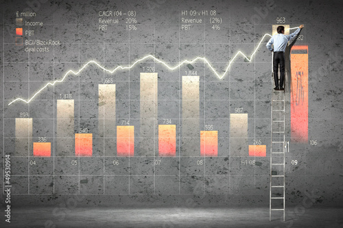 Photo: businessman drawing diagram businessman drawing diagram