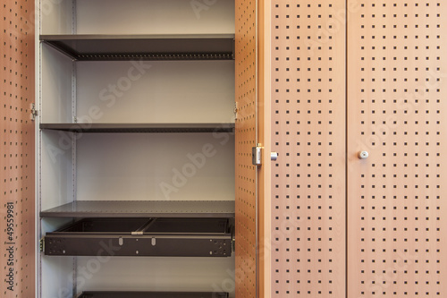 Photo: Aktenschrank leer © Matthias Buehner Aktenschrank leer © Matthias Buehner