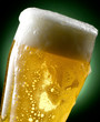 boccale di birra bionda