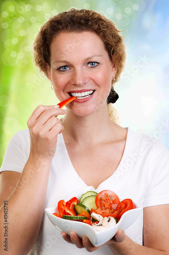 Photo: vom salat naschen vom salat naschen