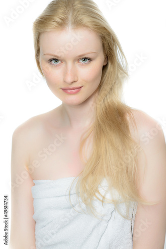 Photo: blonde junge frau blonde junge frau