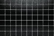 fondo de baldosas negras brillantes,