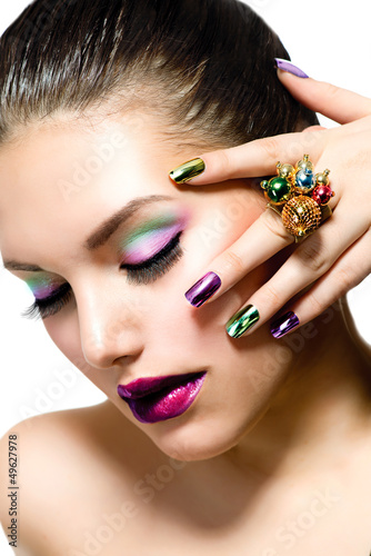 Photo: Fashion Beauty. Manicure and Make-up. Nail Art Fashion Beauty. Manicure and Make-up. Nail Art