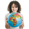 Junge Frau mit Globus