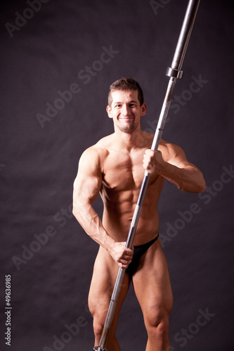 Photo: young bodybuilder traininig young bodybuilder traininig