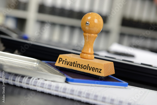 Photo: Stempel mit Schriftzug Privatinsolvenz Stempel mit Schriftzug Privatinsolvenz