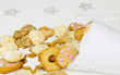 Weihnachtsplätzchen in Spitztüte