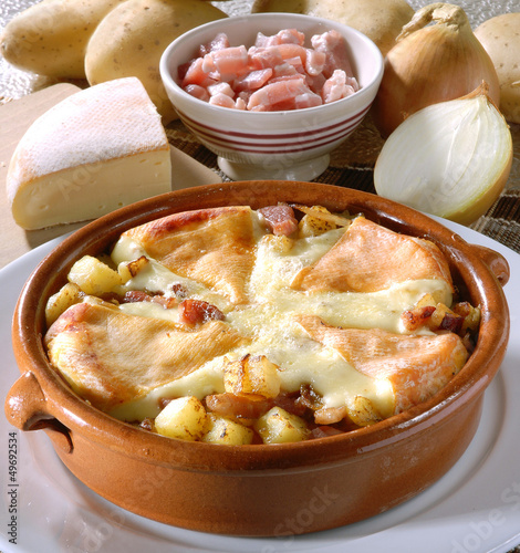 Photo: tartiflette savoyarde tartiflette savoyarde