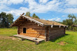 Foto: Ancient traditional russian wooden house X century Ancient traditional russian wooden house X century