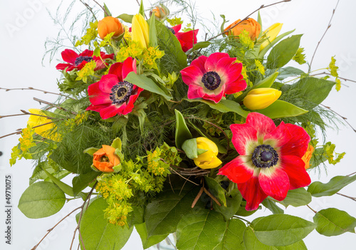 Photo: Strauß mit Frühlingsblumen Strauß mit Frühlingsblumen
