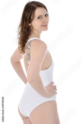 Photo: Junge Frau in weißem Badanzug Junge Frau in weißem Badanzug