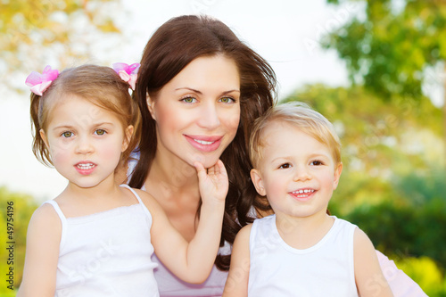 Photo: Portrait of happy family Portrait of happy family