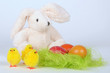 osterhase mit ostereiern