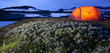 Foto: Beleuchtetes Zelt bei Nacht in der Hardangervidda, Norwegen Beleuchtetes Zelt bei Nacht in der Hardangervidda, Norwegen