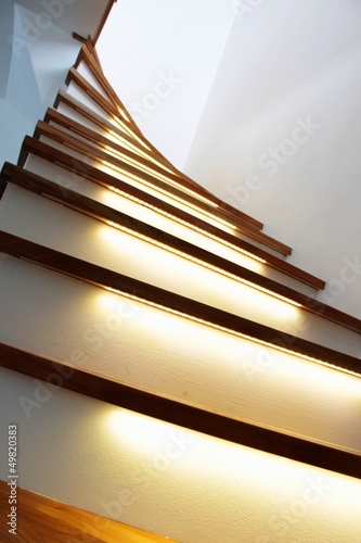 Photo: beleuchtete treppe II beleuchtete treppe II