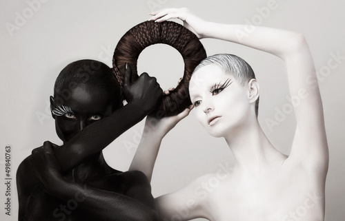 Photo: Black & White Yin and Yang Symbol. Tao. Asian feng shui Icon Black & White Yin and Yang Symbol. Tao. Asian feng shui Icon