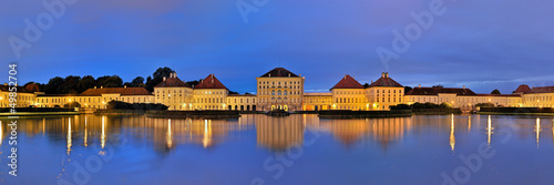 Photo: Abendpanorama Schloss Nymphenburg Abendpanorama Schloss Nymphenburg