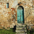 doorway to the tuscan farmhouse