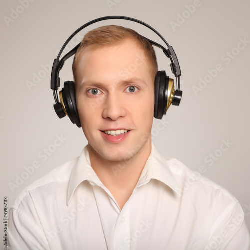 Photo: freundliches Musikhören freundliches Musikhören