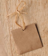 price tag label mwooden background
