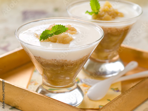 Photo: apple dessert apple dessert