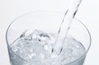 水