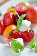 bunter tomatenteller