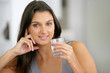 Foto: woman drinking water woman drinking water