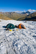 Campo base su ghiacciaio